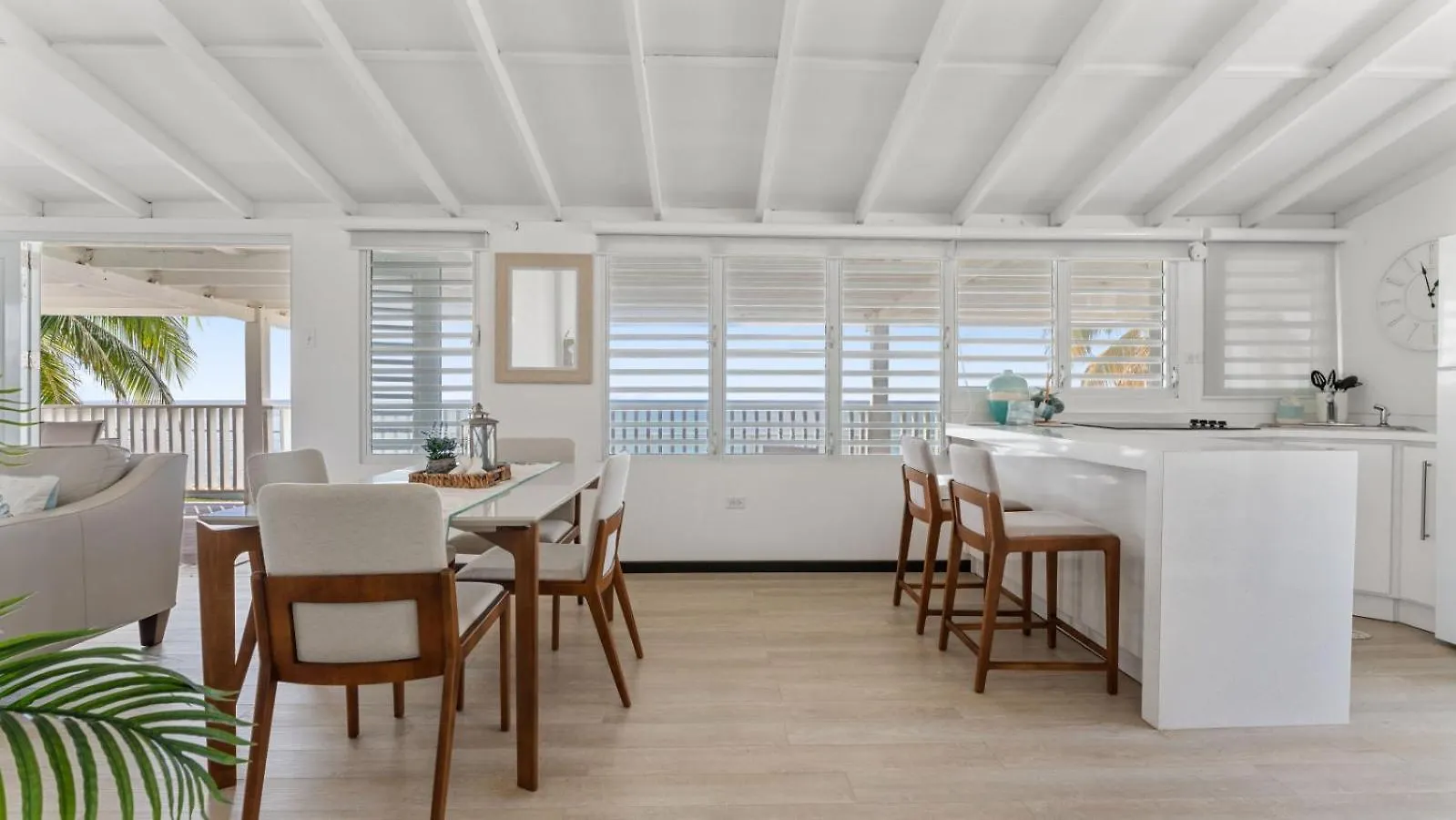 Danielas Beachfront House Rincon